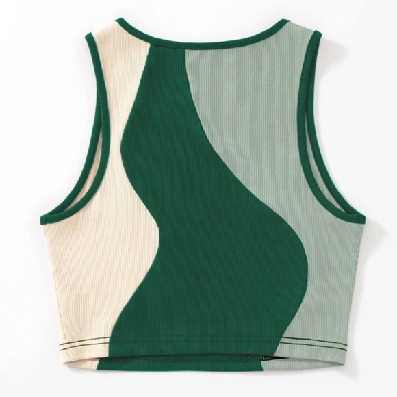 Color block green and cream top Large - Picture 1 of 2